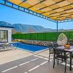 Ortaç 3 Doğa Içerisinde, Korunaklı Kaş