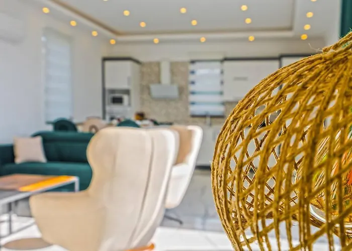 Ortaç 3 Doğa Içerisinde, Korunaklı Villa Kaş