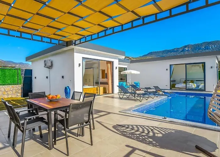 Ortaç 3 Doğa Içerisinde, Korunaklı Villa Kaş