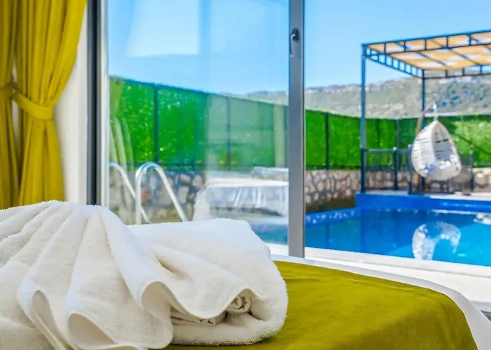 Villa Ortaç 3 Doğa Içerisinde, Korunaklı Kaş