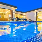 Villa Ortac 3 Doga Icerisinde, Korunakli *