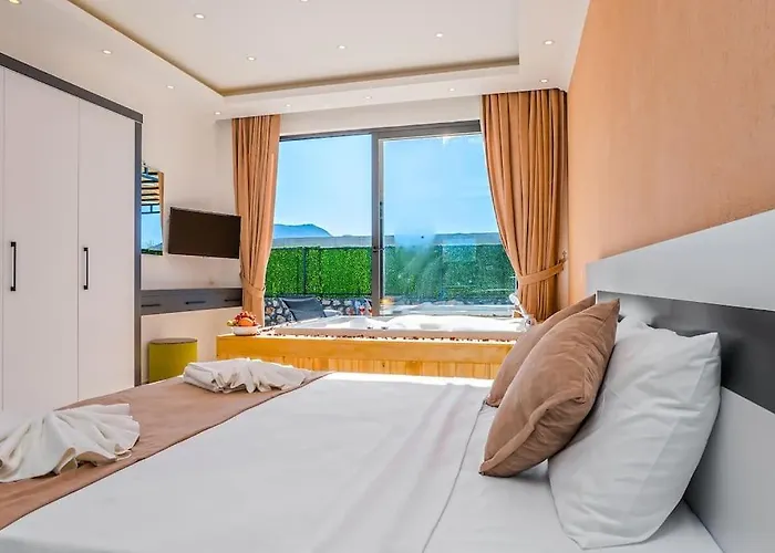 Ortac 3 Doga Icerisinde, Korunakli Villa *