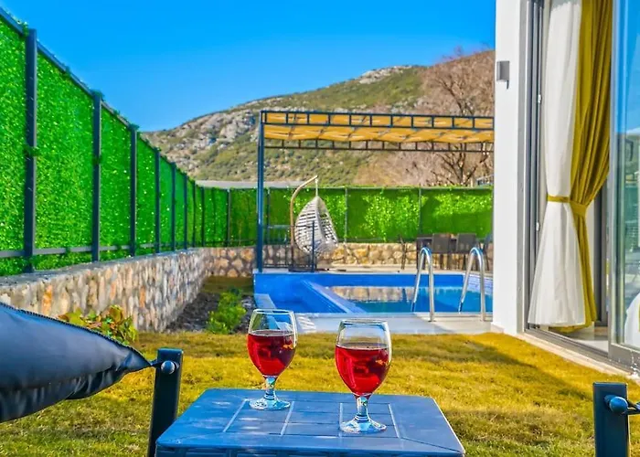 Ortac 3 Doga Icerisinde, Korunakli *