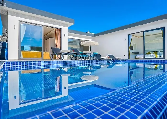 Ortac 3 Doga Icerisinde, Korunakli Kaş