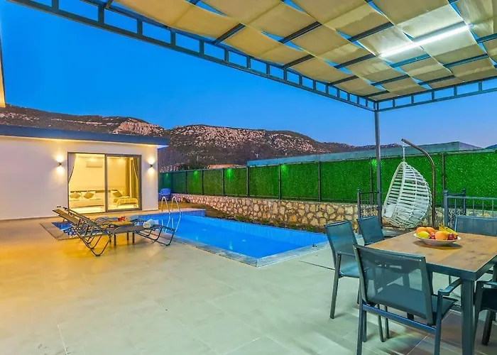 Ortac 3 Doga Icerisinde, Korunakli Kaş