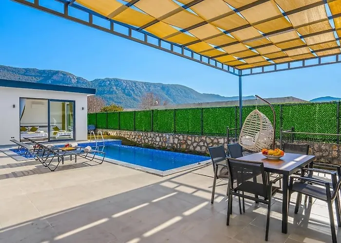 Ortac 3 Doga Icerisinde, Korunakli Kaş